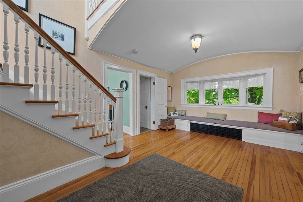 25 Kenwood Ave, Worcester, MA, 25 Kenwood Ave, Worcester, MA Photo #2