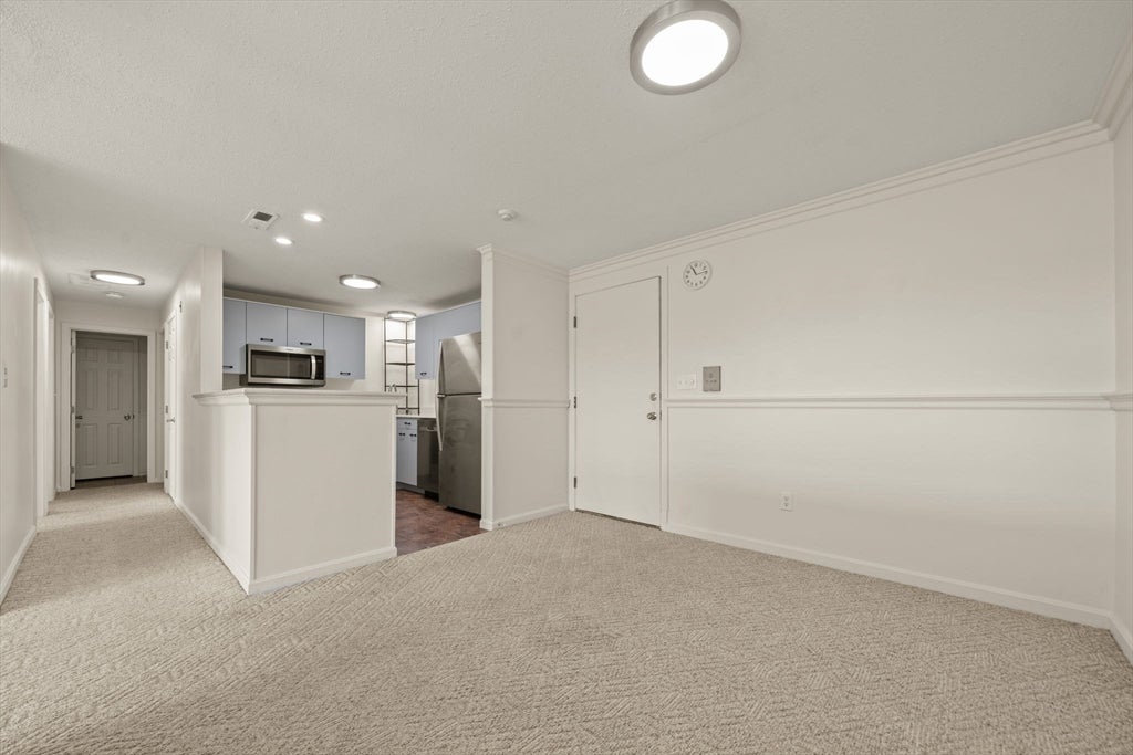 34 Newhall St #405, Lowell, MA, 34 Newhall St #405, Lowell, MA Photo #6