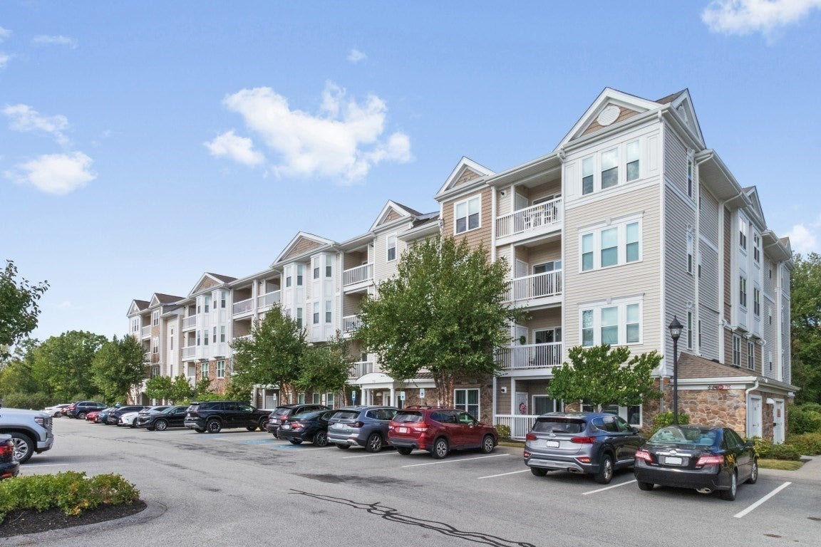 70 Trotter Rd 4304