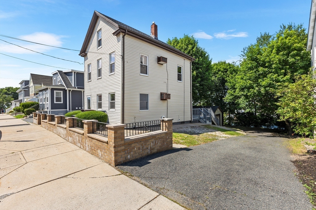 88 Garland St