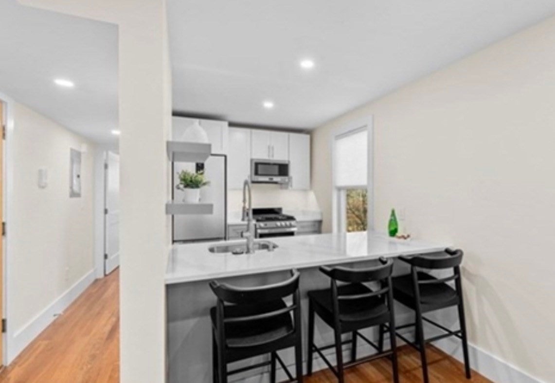 56 Spring St #3, Cohasset, MA, 56 Spring St #3, Cohasset, MA Photo #5