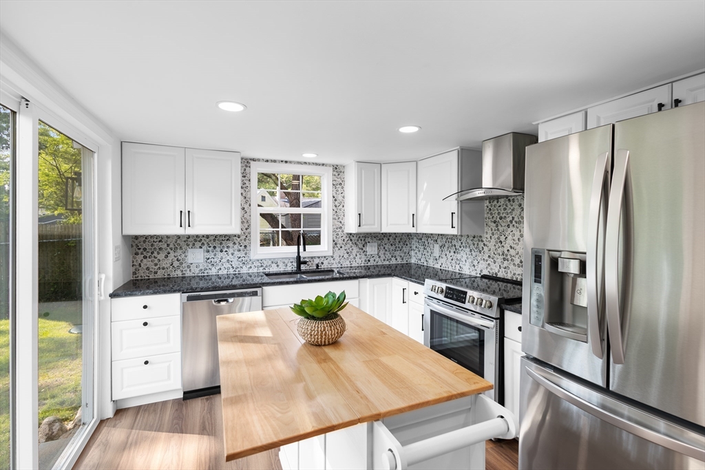 21 Beechwood Ave