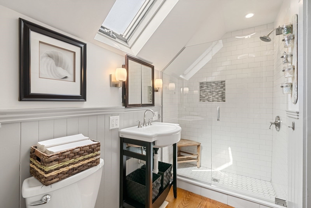 94 William St, Stoneham, MA Photo #17