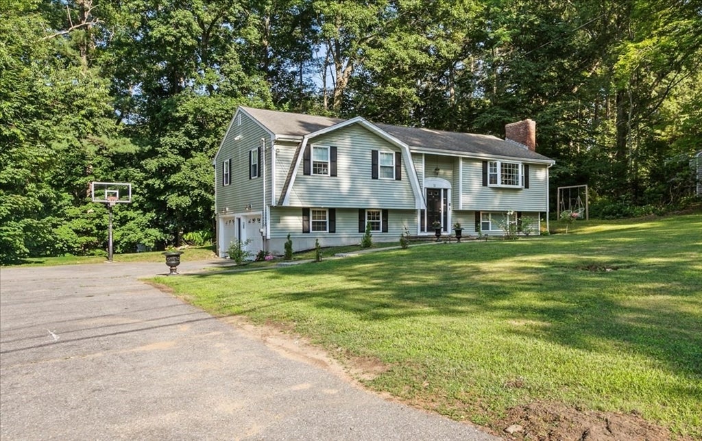 11 Harriman Rd