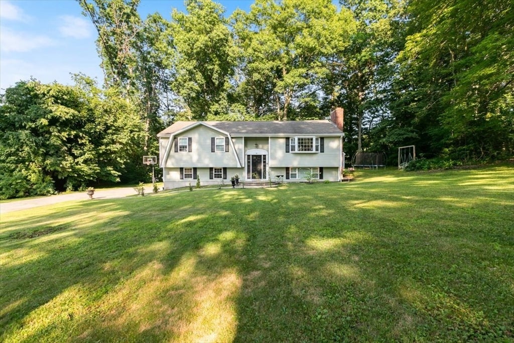 11 Harriman Rd