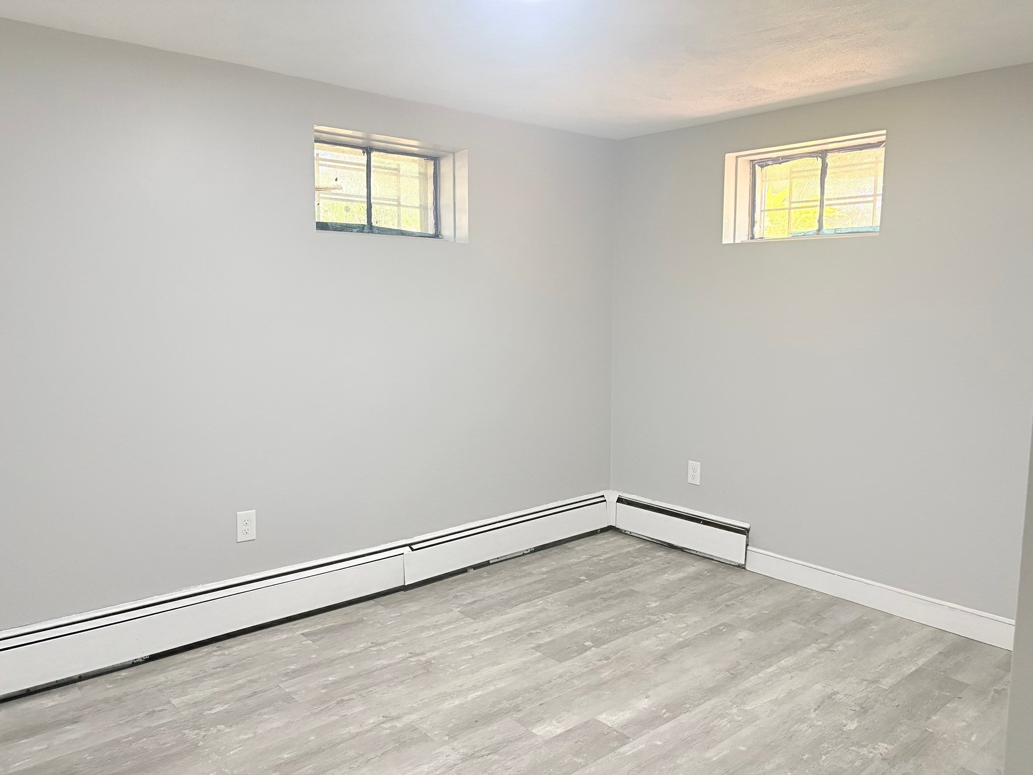 150 Grove St 1