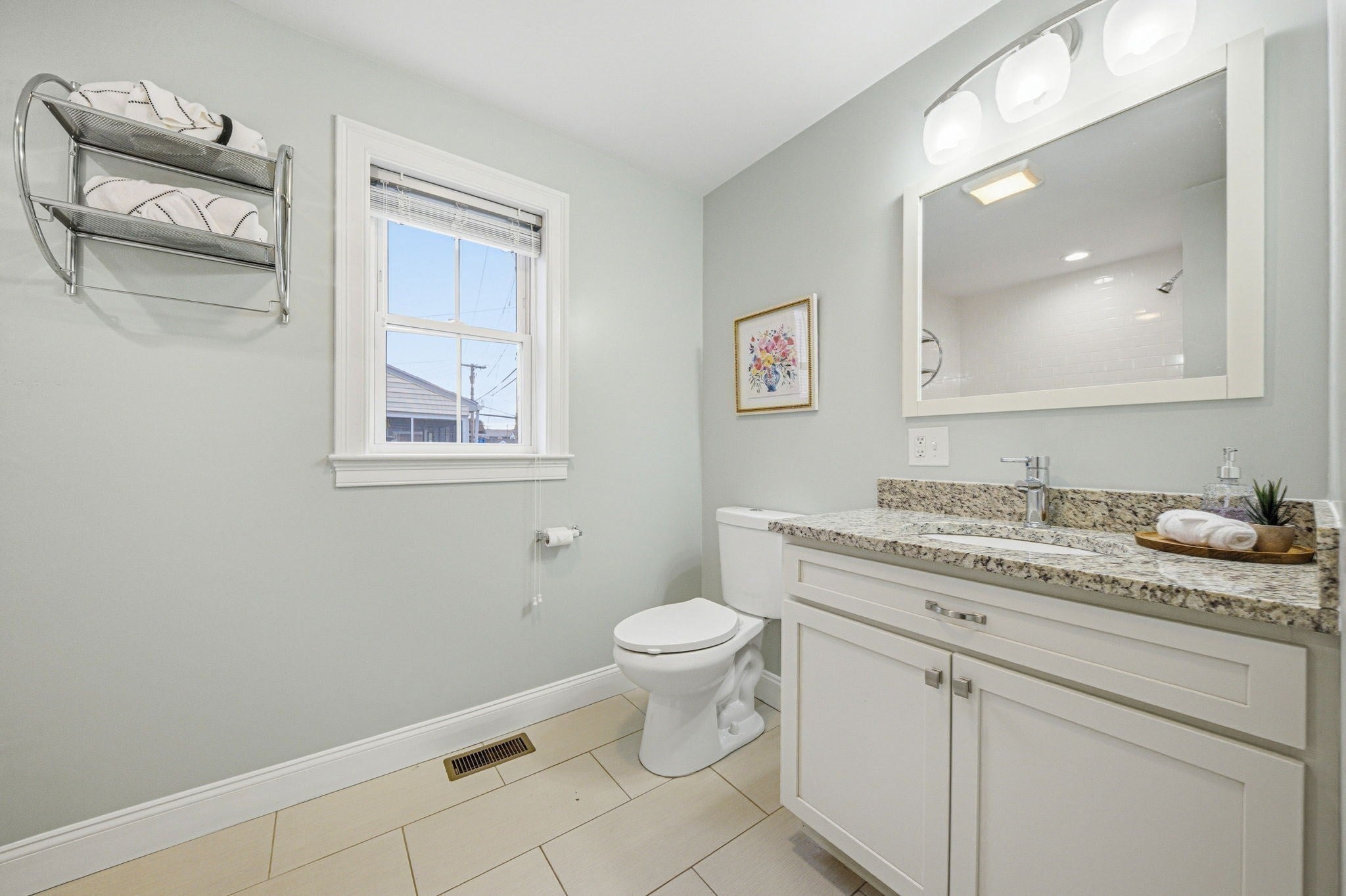 305 Lynn St, Malden, MA Photo #33