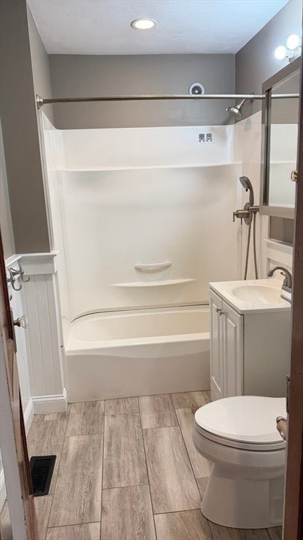 8 Elton St #1, Worcester, MA, 8 Elton St #1, Worcester, MA Photo #20
