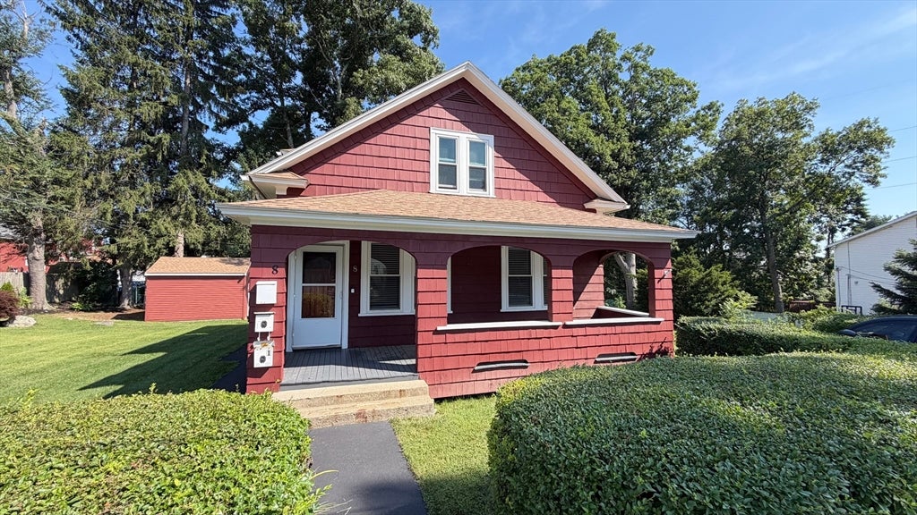 Photo of 8 Elton St, Worcester, MA