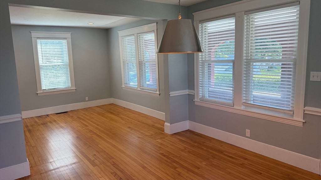 8 Elton St #1, Worcester, MA, 8 Elton St #1, Worcester, MA Photo #6