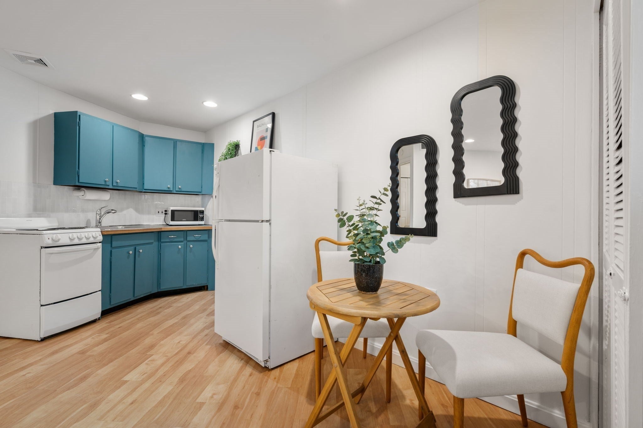 348 Franklin St #D, Cambridge, MA Photo #8