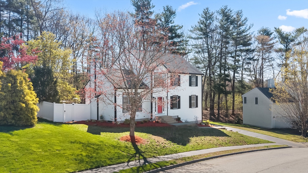 12 Thistle Hill Drive