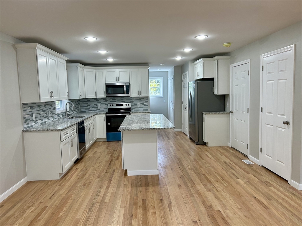 1 Heritage Lane