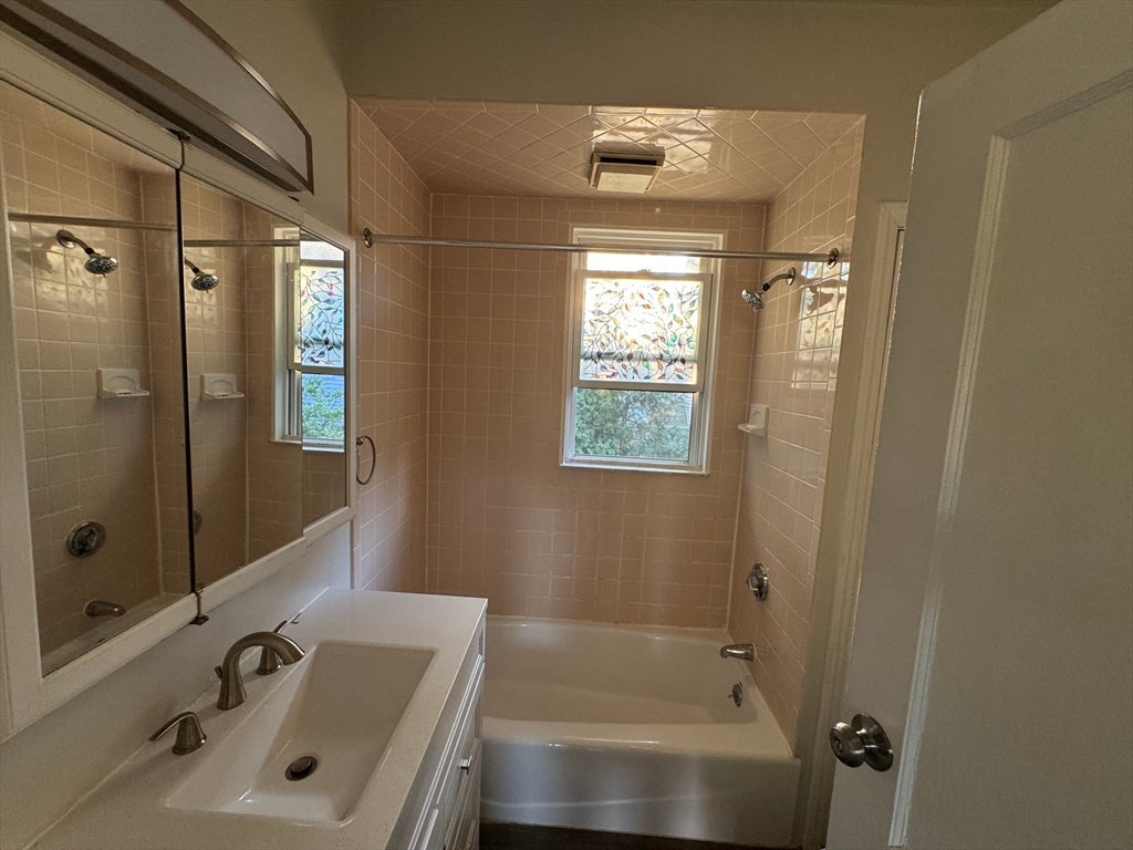 21 Grafton Ave #21, Westwood, MA, 21 Grafton Ave #21, Westwood, MA Photo #4