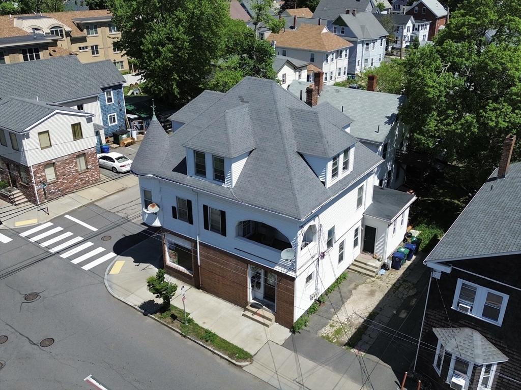 262 Adams St