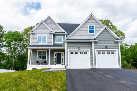 131 Colts Way Attleboro MA 02703