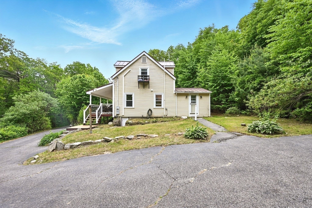 24 Barnett Rd
