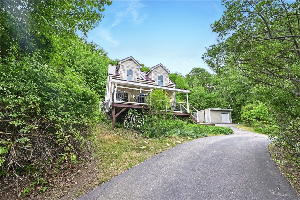 24 Barnett Rd