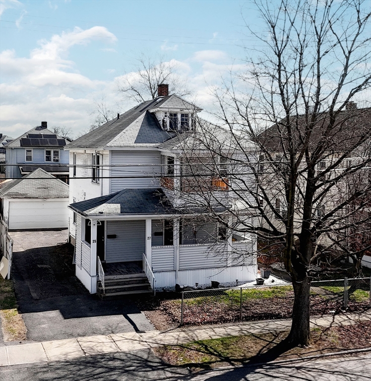 25-27 Santa Barbara St