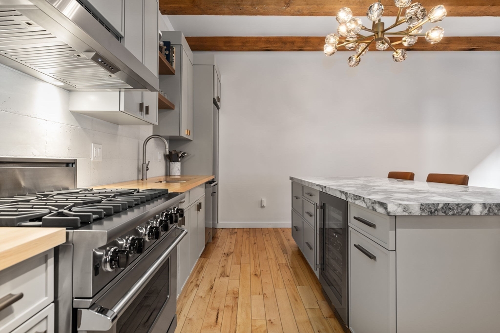 21 Wormwood Street 411