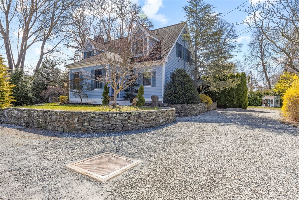 32 Everett Road