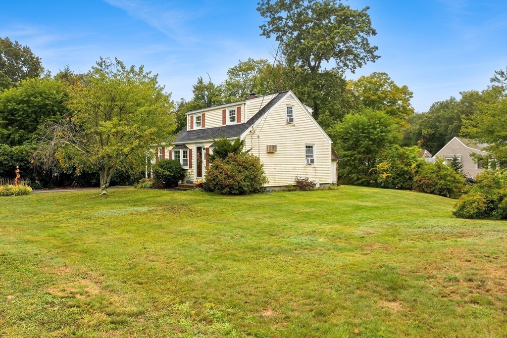 158 Rowayne Park