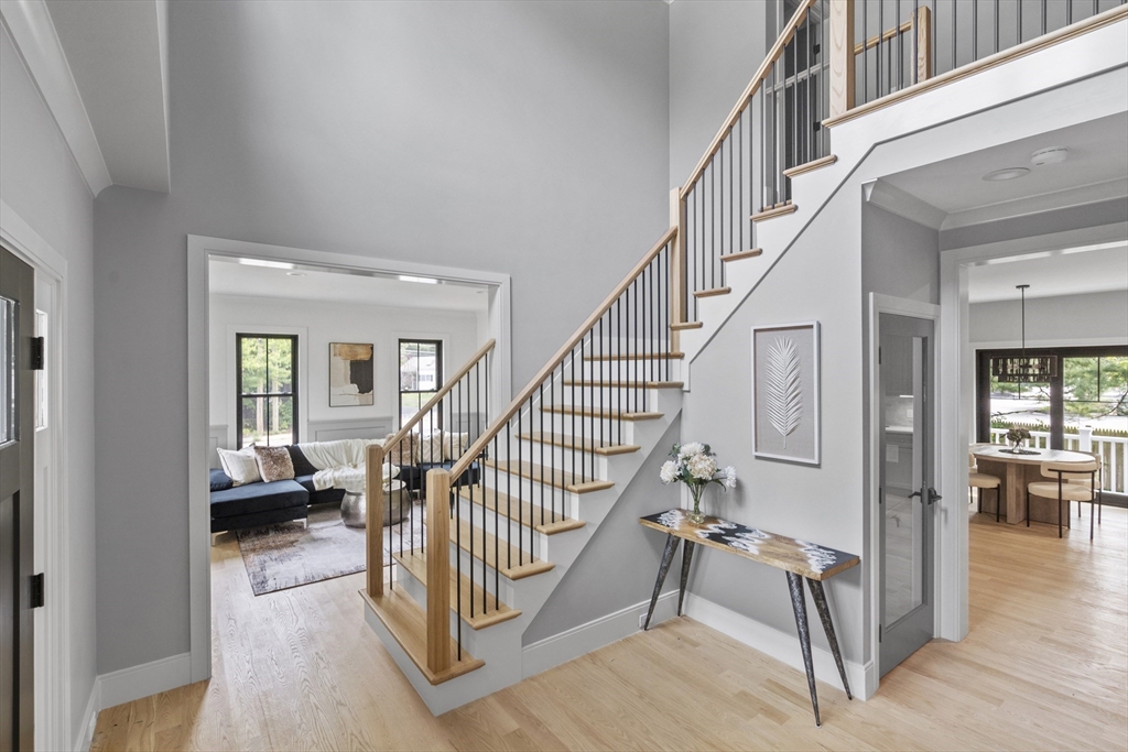 11 Avon Lane