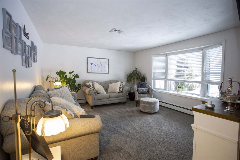 5 Normandy Dr