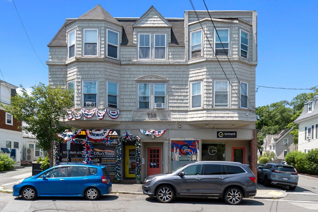 Click for 730 Hale ST #3L, Beverly, MA slideshow
