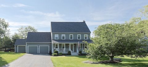 11 Stoneybrook Rd Grafton MA 01536
