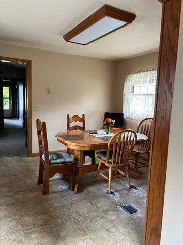 27 Maple Ave, Chester, MA, 27 Maple Ave, Chester, MA Photo #11