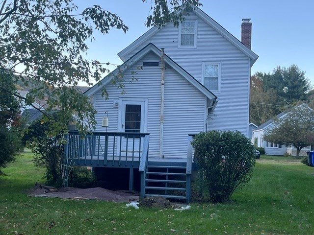 27 Maple Ave