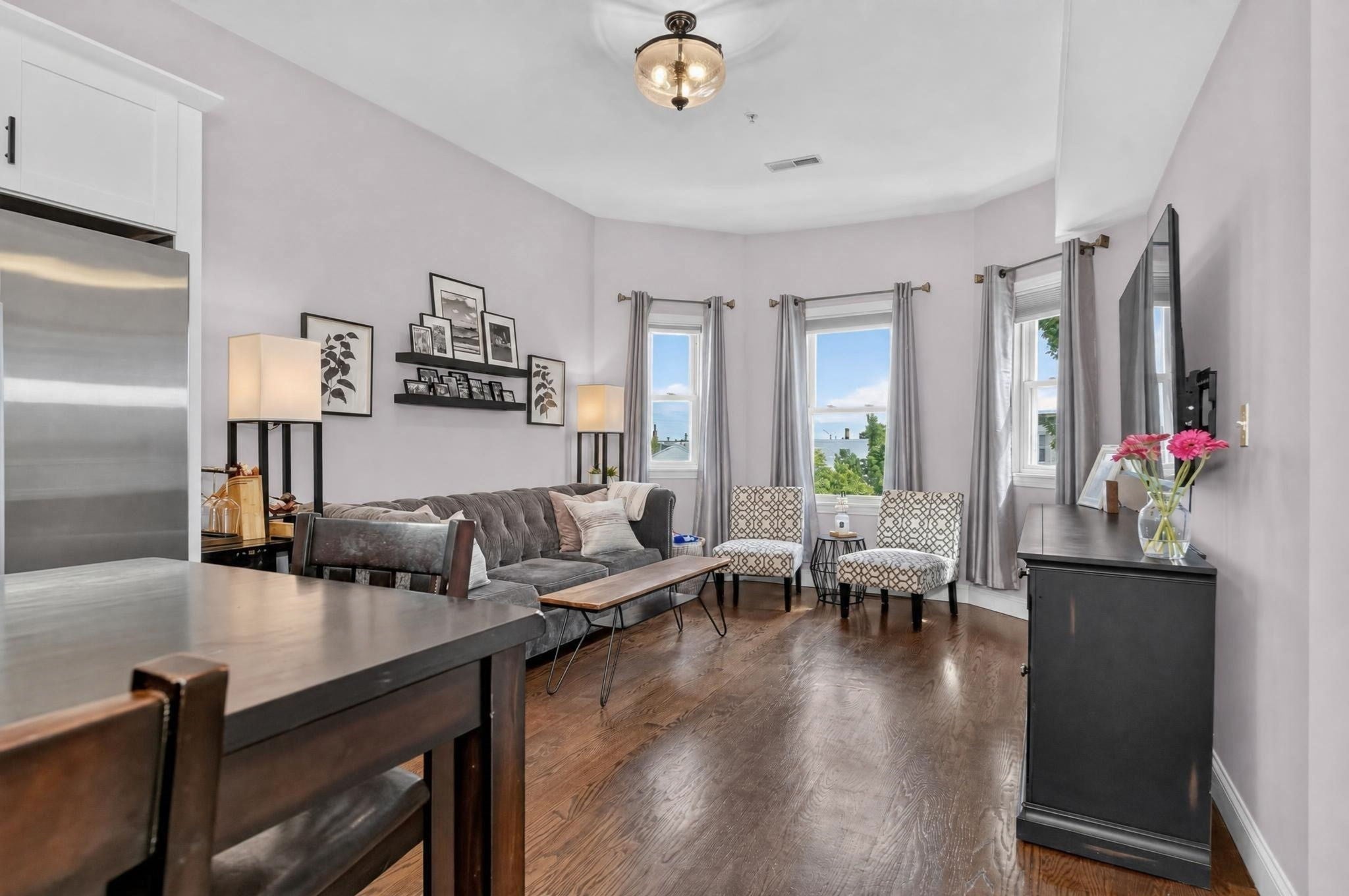 995 Dorchester Ave 3