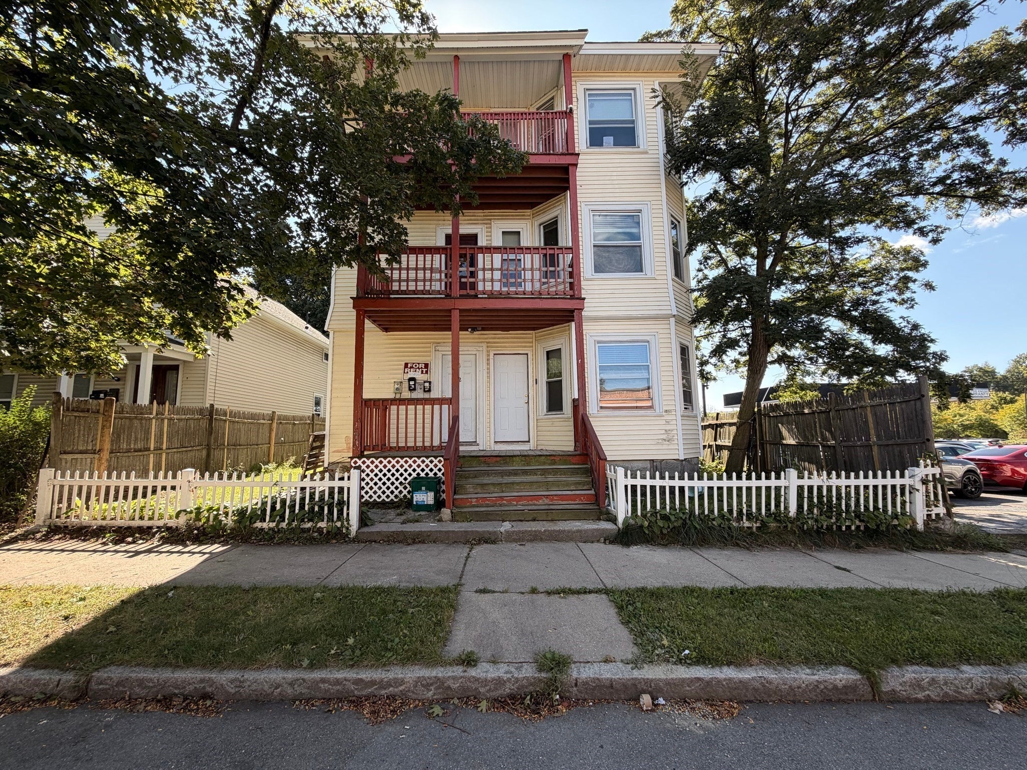 Photo of 2 Shirley St, Worcester, MA