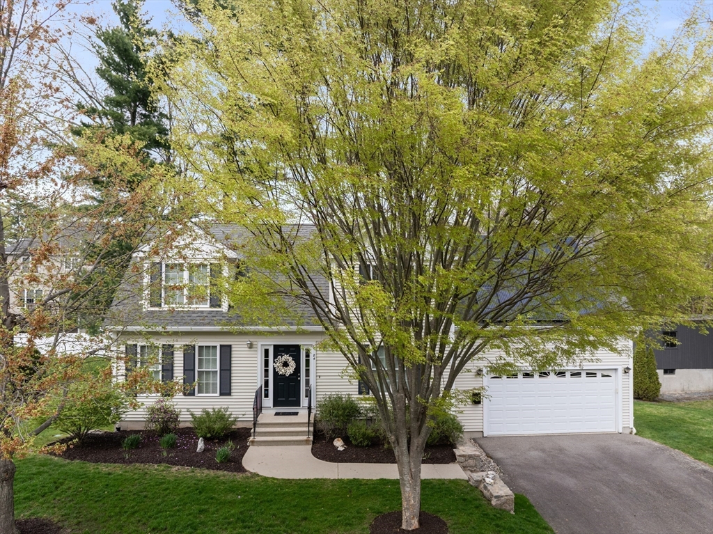 84 Tanager Rd