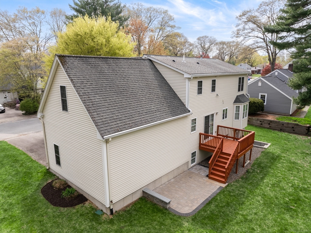84 Tanager Rd