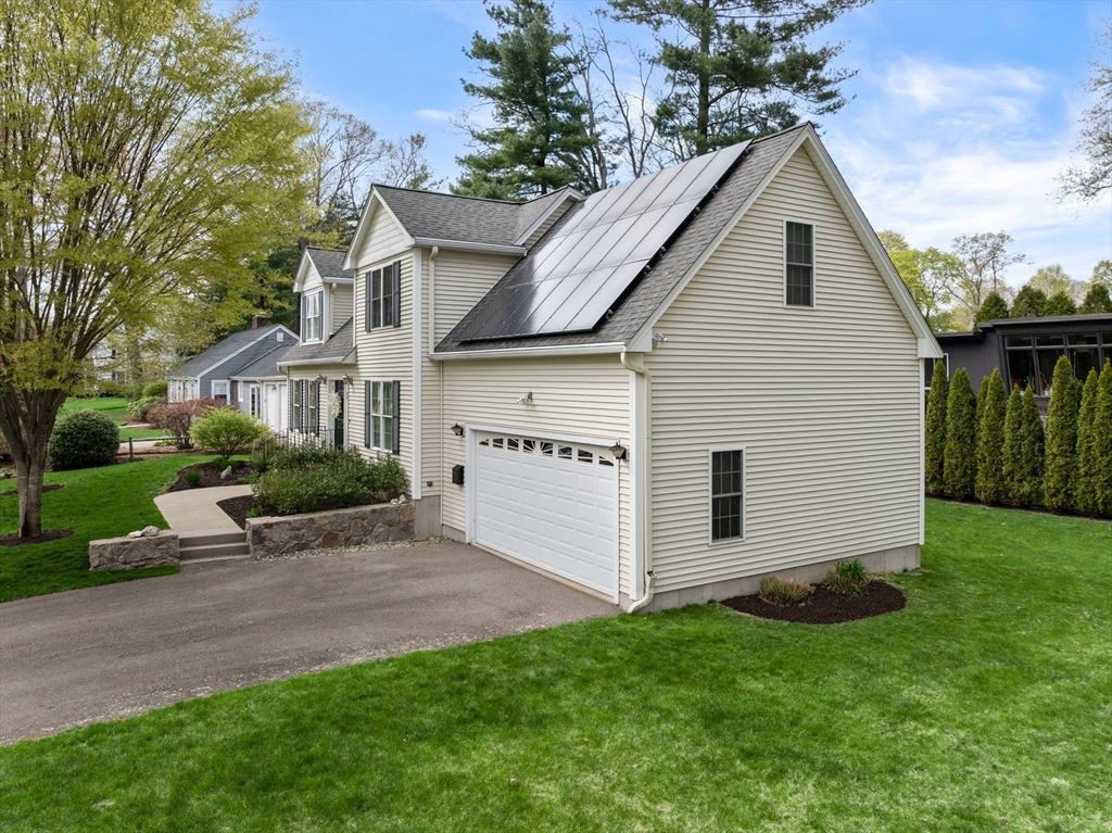 84 Tanager Rd