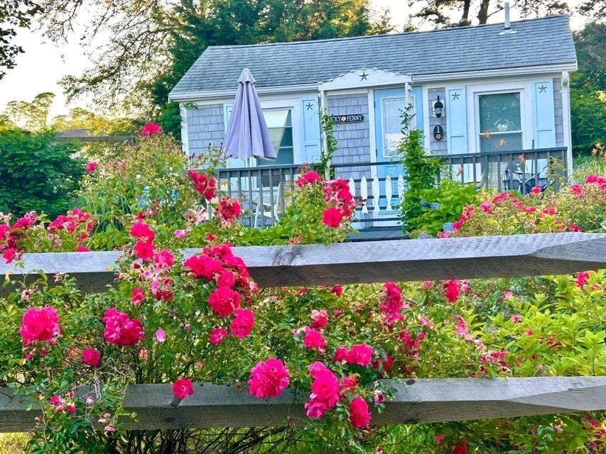 292 Massachusetts 28 1