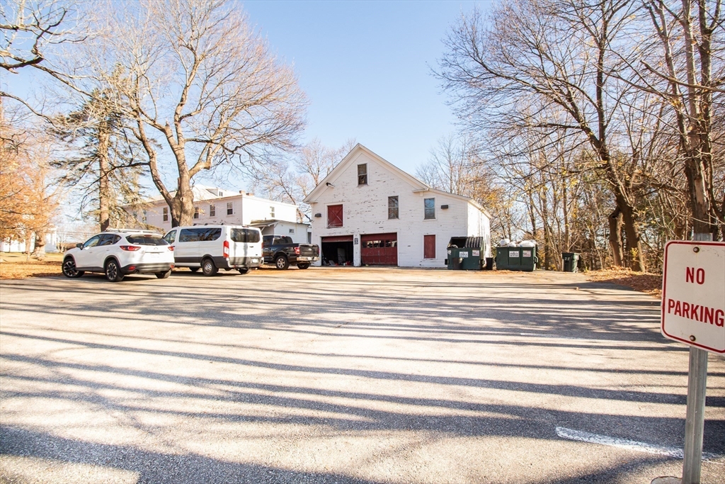 993-1003 Main Street