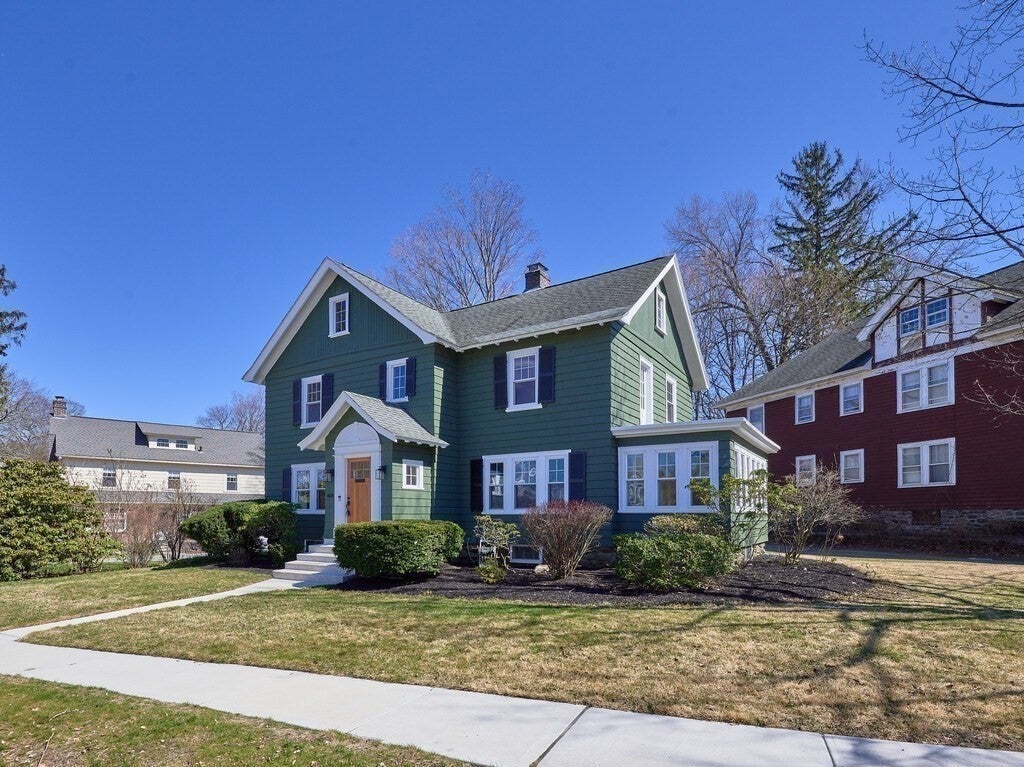 108 Longfellow Rd.