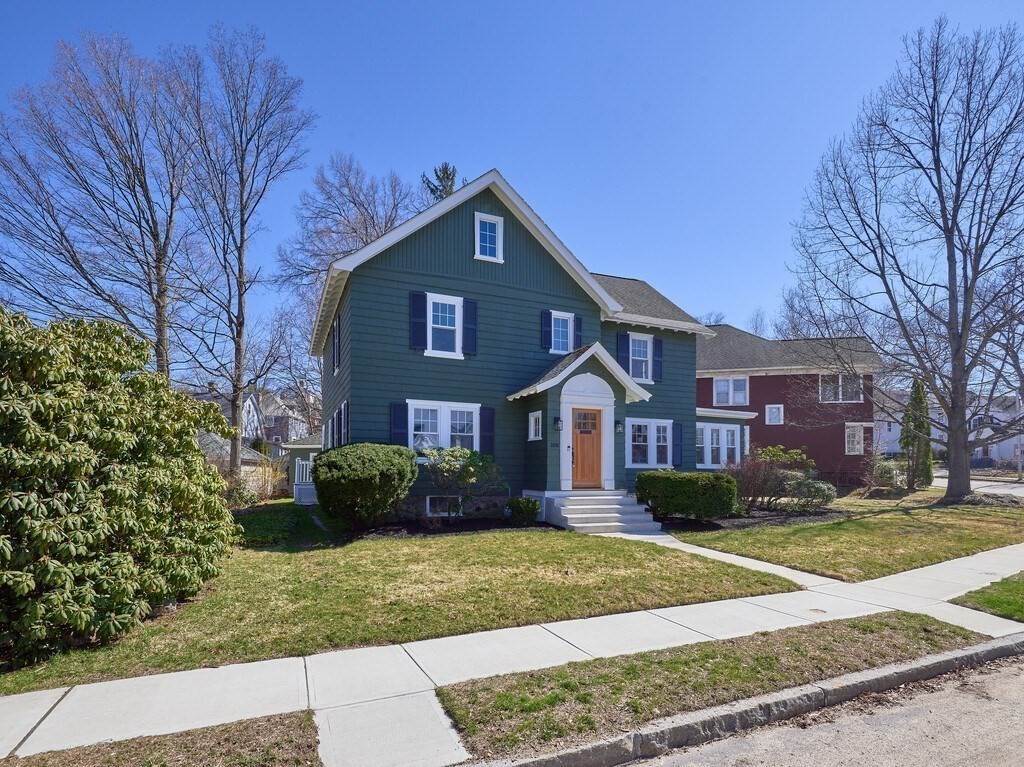 108 Longfellow Rd.