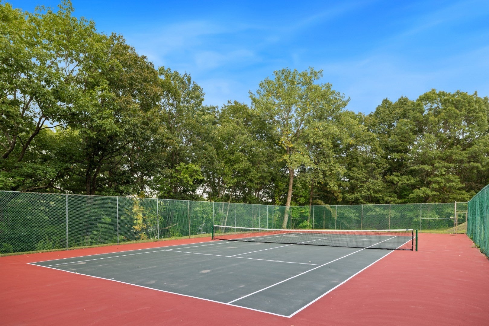 409 Lewis O Gray Dr #409, Saugus, MA Photo #36