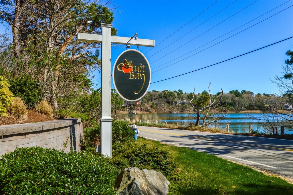 Mashpee, Massachusetts 02649, United States, 2 Bedrooms Bedrooms, ,3 BathroomsBathrooms,Residential,Contingent,121758