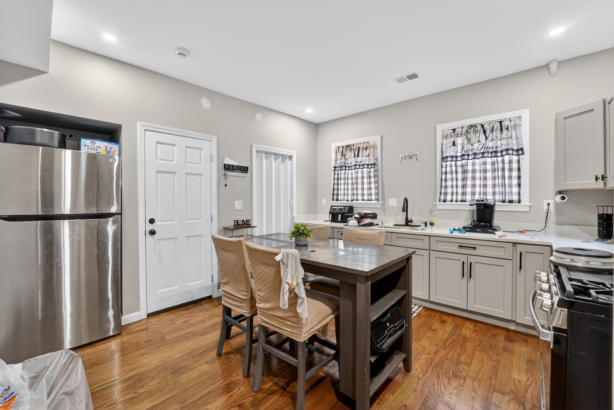 37 Stonehurst ST, Boston, MA, 37 Stonehurst ST, Boston, MA Photo #13