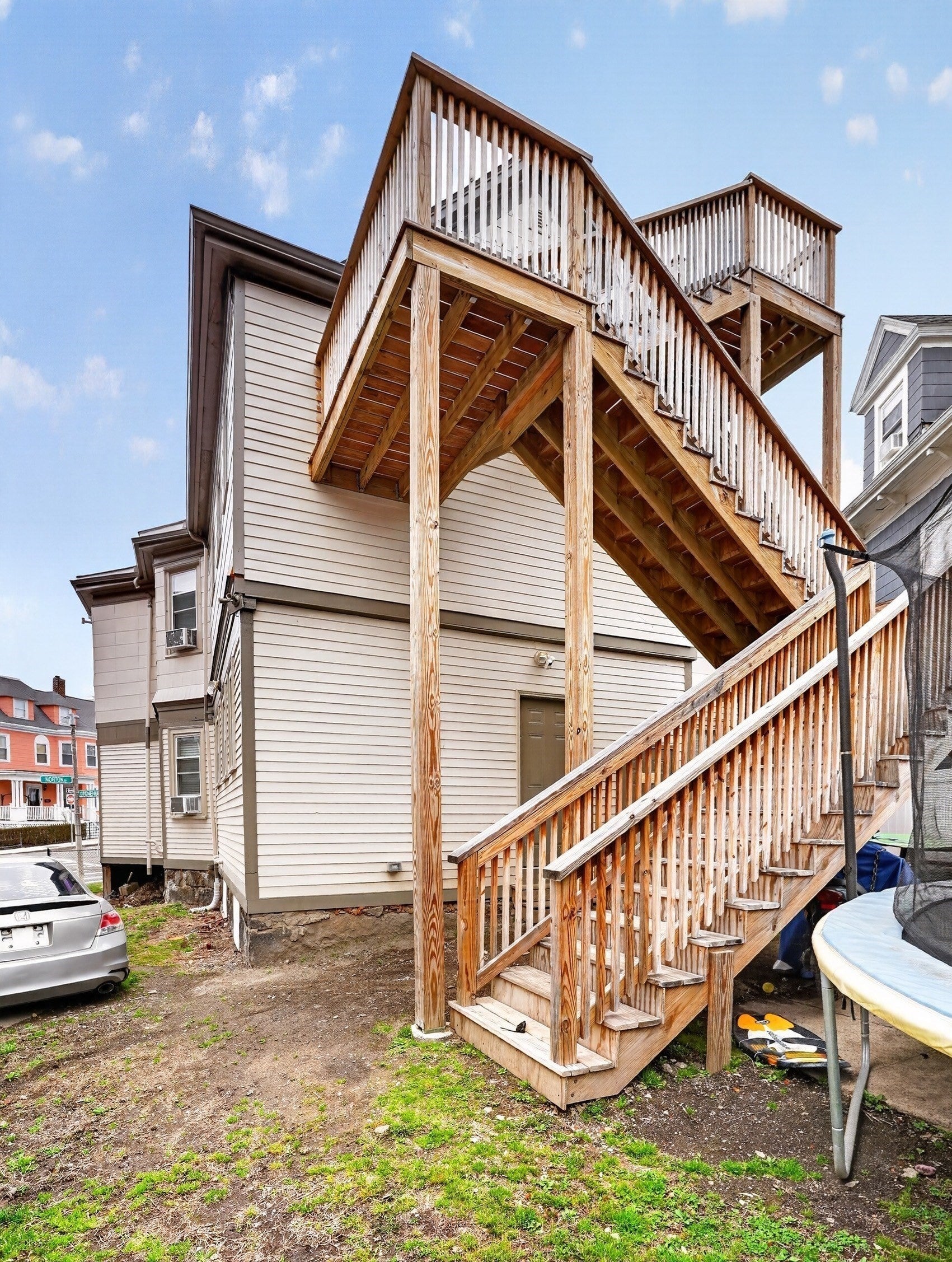 37 Stonehurst