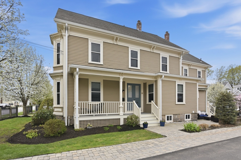 92 North Street 92