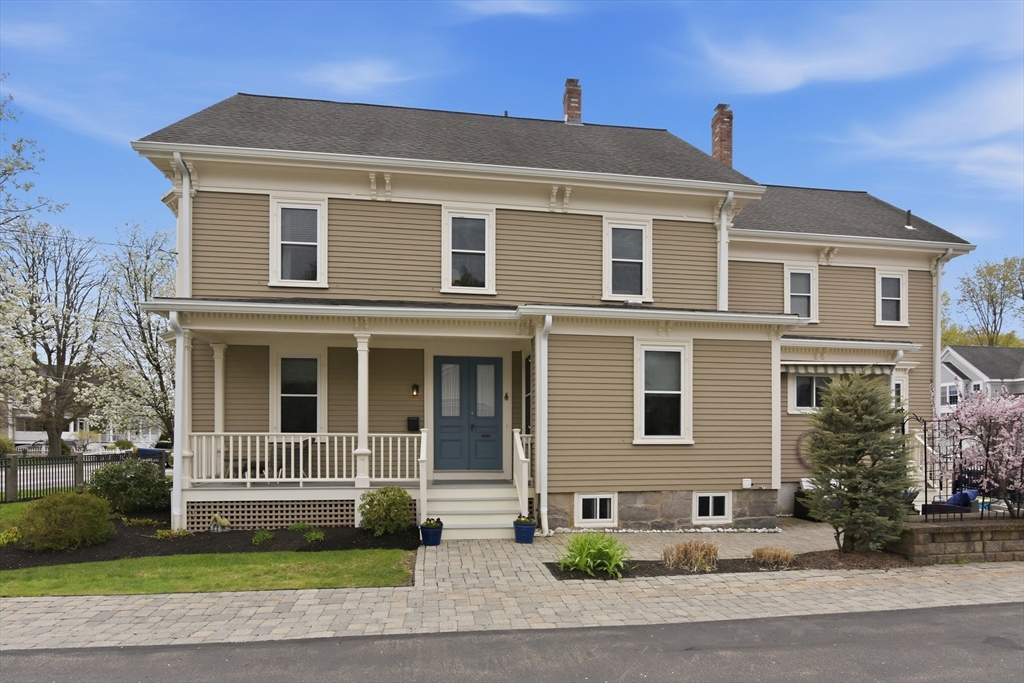 92 North Street 92