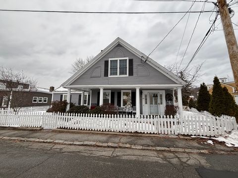 Photo of 62 Central St, Fitchburg, MA 01420 (MLS # 73462627)