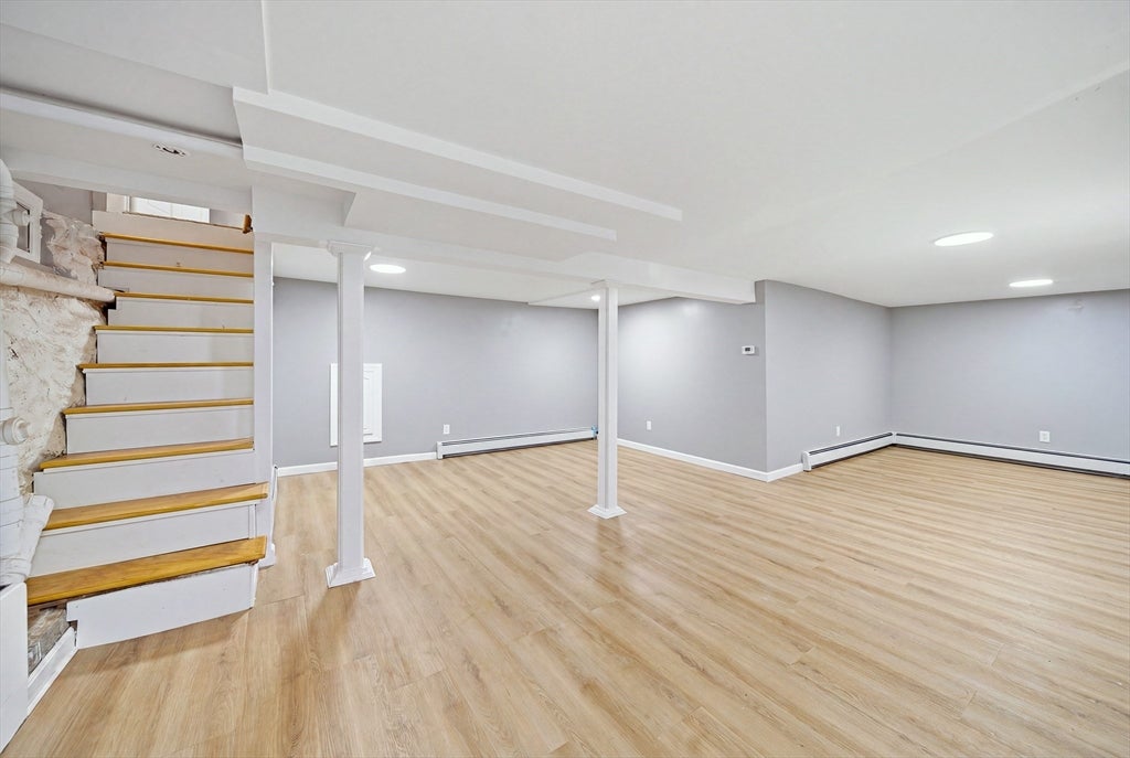 8 Hawkins St, Worcester, MA, 8 Hawkins St, Worcester, MA Photo #14