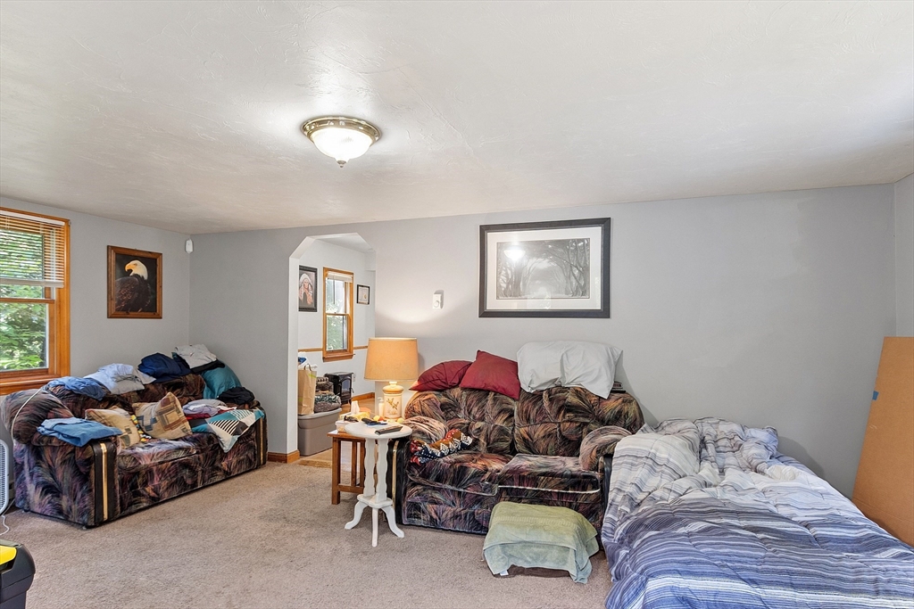229 Bent St